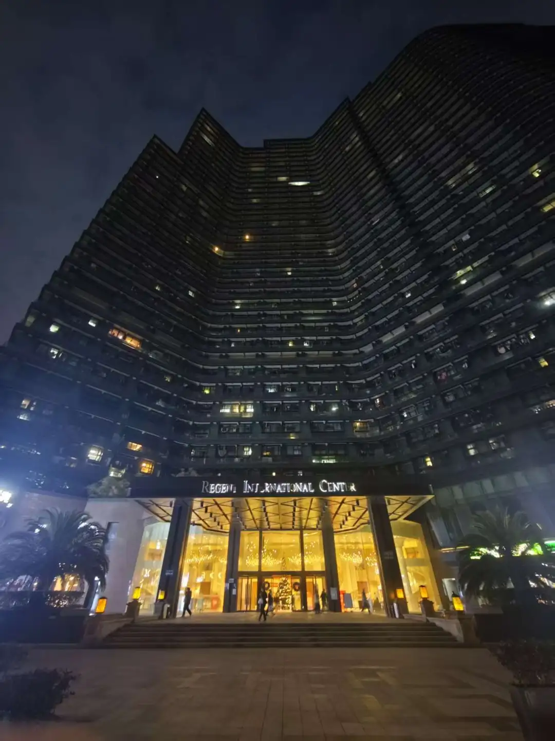 在“网红经济第一城”杭州网红主播在批量撤离？省市党媒接连发文回应(图2)