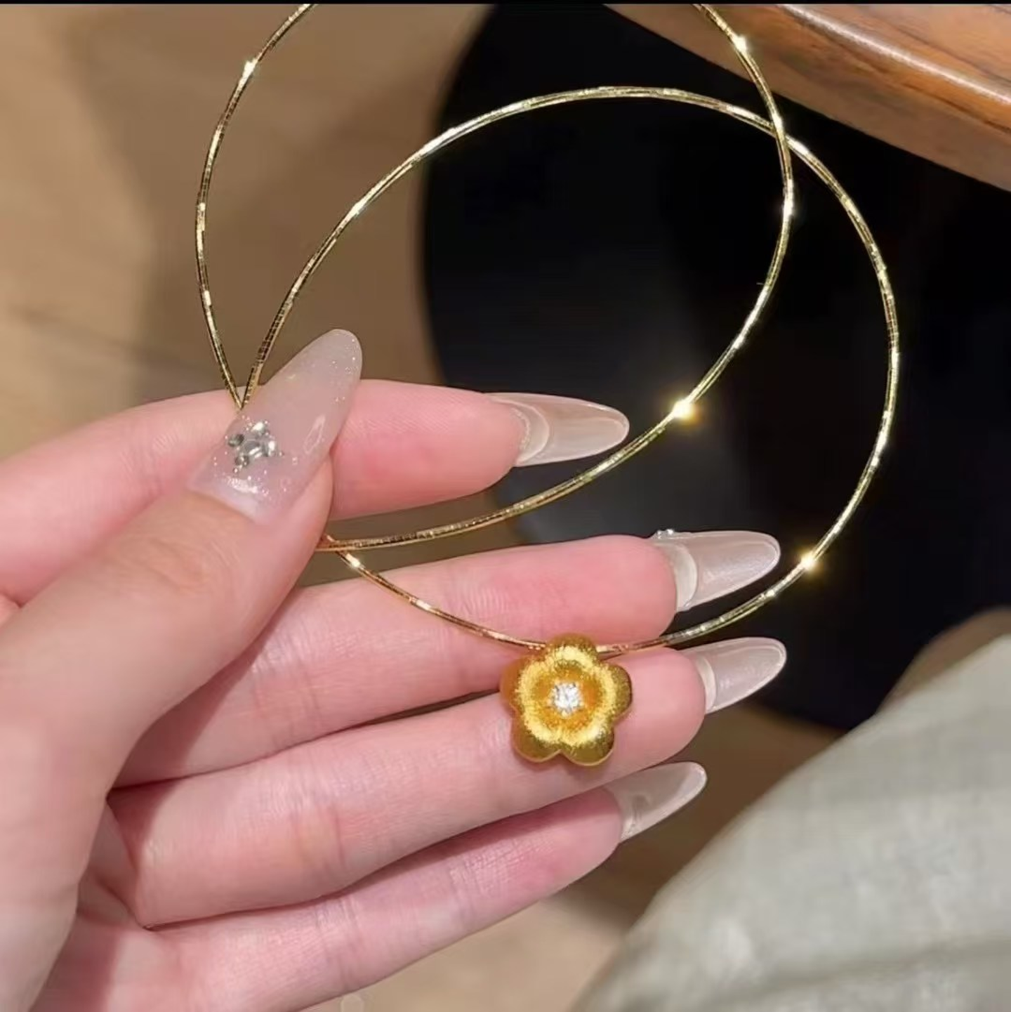 最低十几元金价狂飙下年轻人盯上了“次抛黄金”(图4)